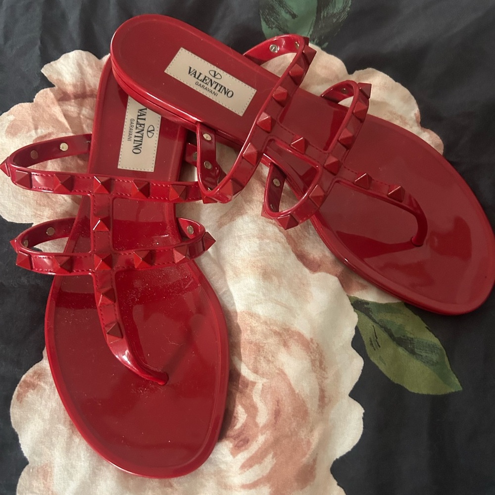 Valentino Garavani Rockstud Jelly Thong Sandals 36.5